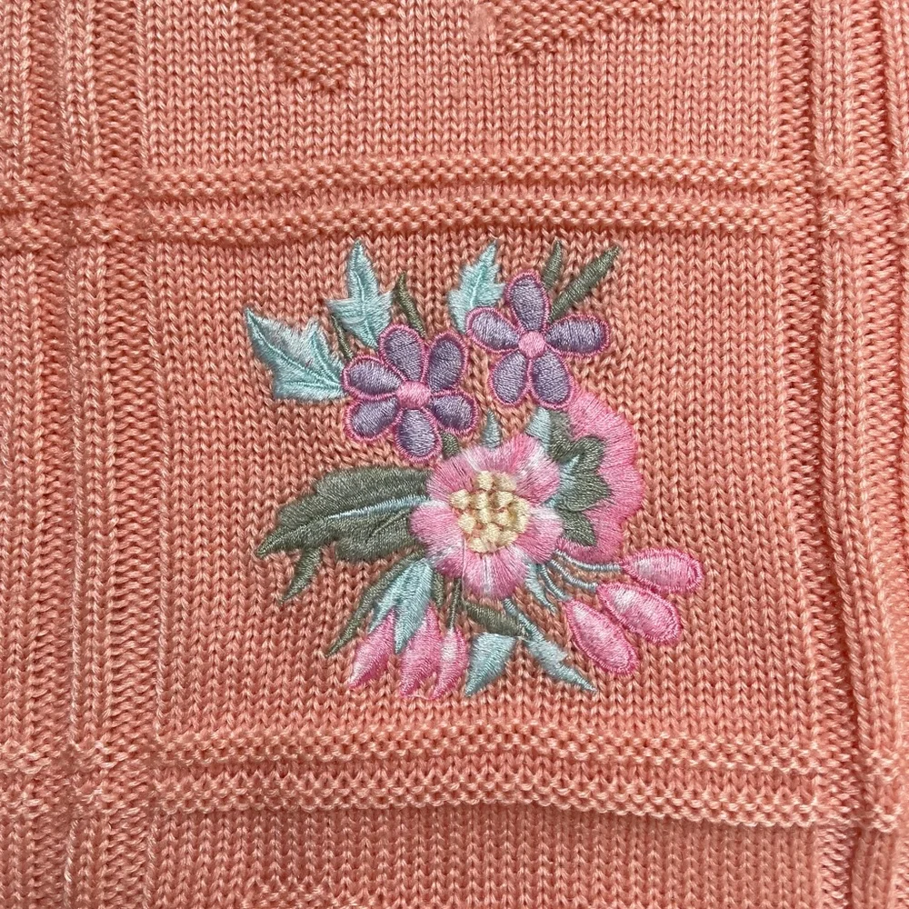 VTG 80s Avon Fashions Kawaii‎ Collar Sweater Pink Floral Embroidered Retro - Picture 4 of 10